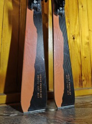 LYŽE STEINBOCK KLOSTERS ORANGE LIMITED EDITION --SWISS MADE-- 170CM